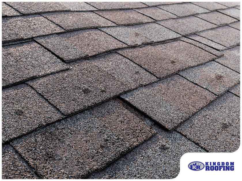 Asphalt shingle tiles