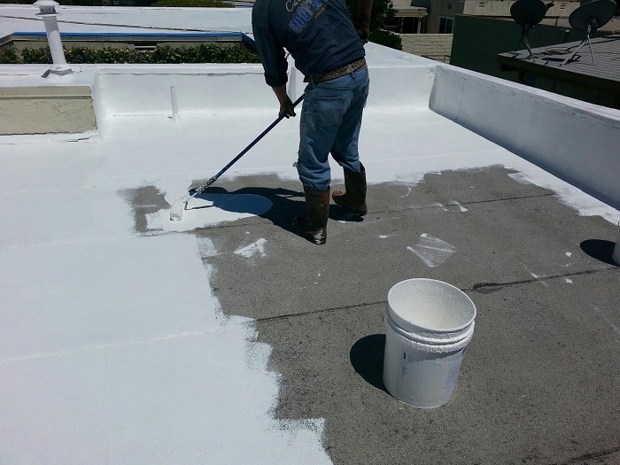 Waterproof flat roof coating